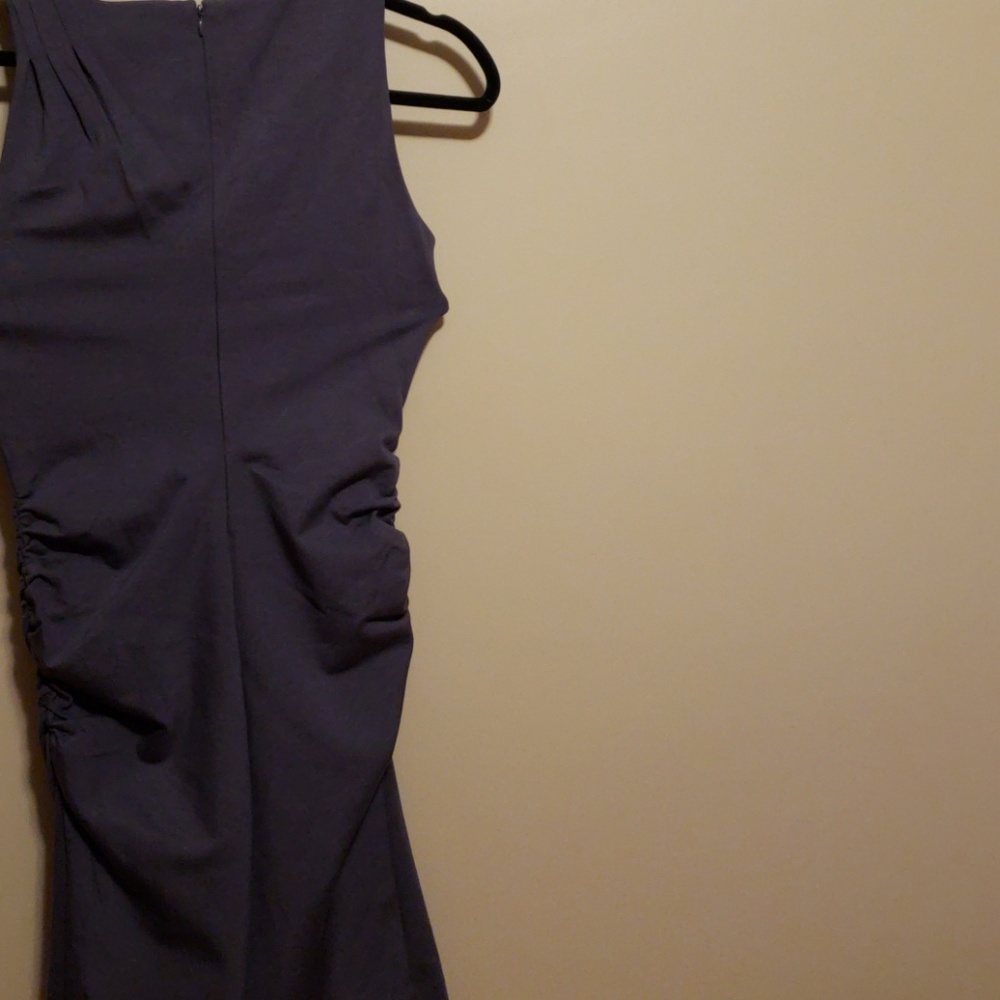Dress - Picture 2 of 5